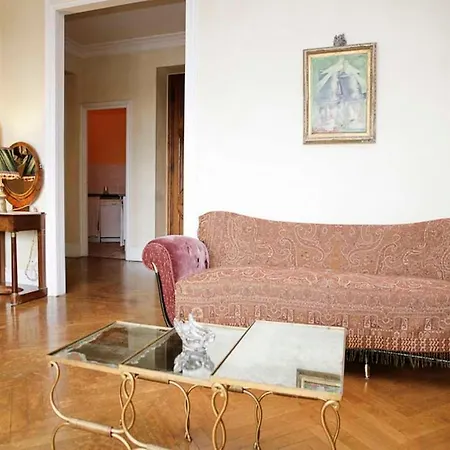 Apartament Appartement De Prestige Champs-Elysees