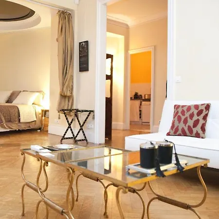 Appartement De Prestige Champs-Elysees 3*