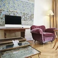 Apartament Appartement De Prestige Champs-Elysees Paryż