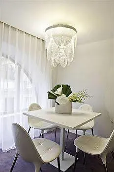 Apartament Appartement De Prestige Champs-Elysees Paryż